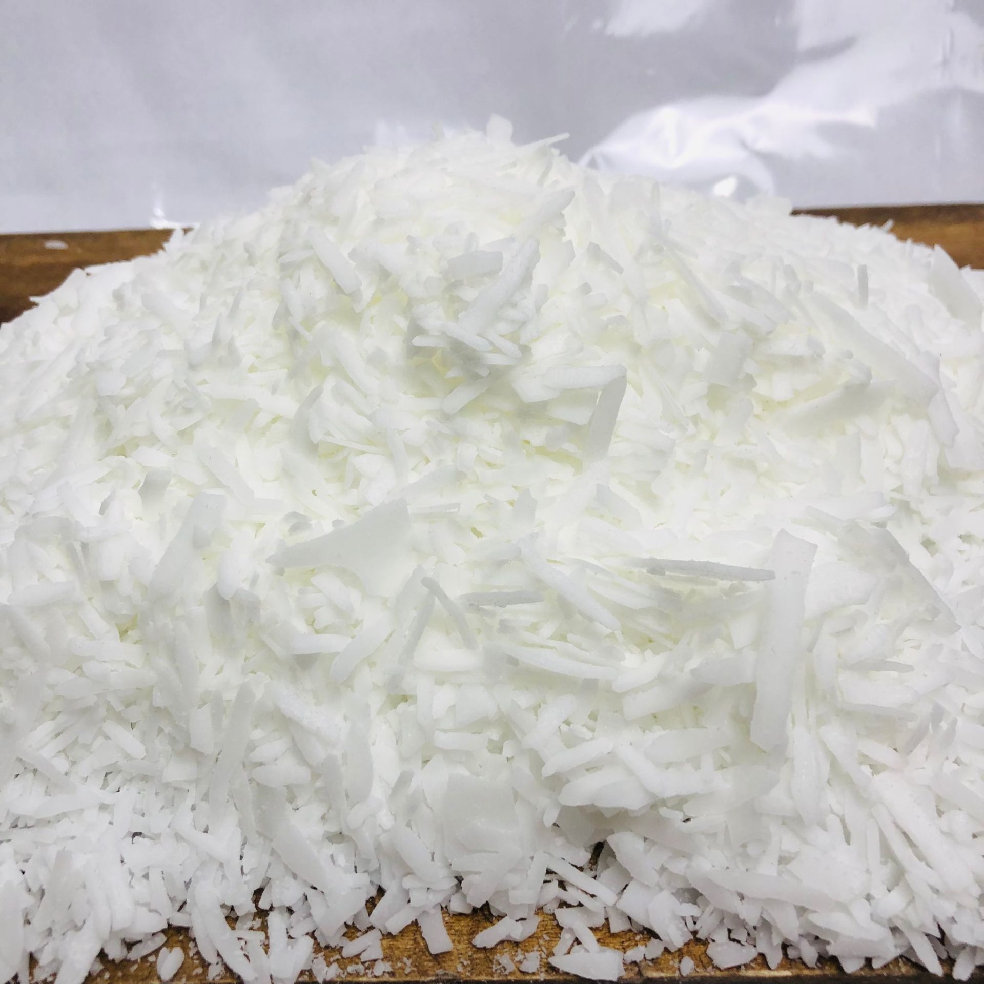 RENDELENMİŞ BİTKİSEL SOYA MUM PARAFİN 1KG DOĞAL