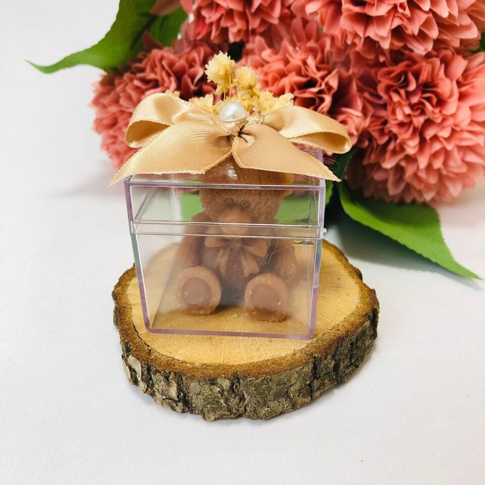 MİKA KUTULU KAHVERENGİ AYICIK MUM SÜSLENMİŞ