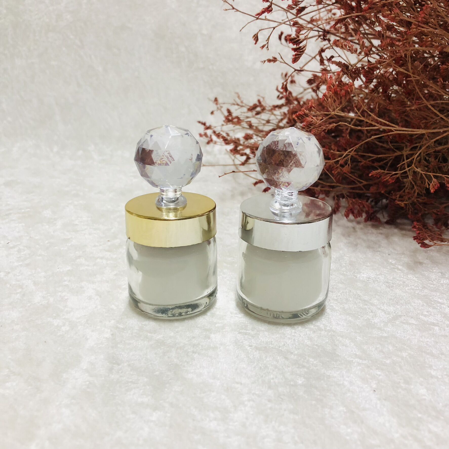 CAM KAVANOZ MUM YUVARLAK KRİSTAL TEPELİ 40cc