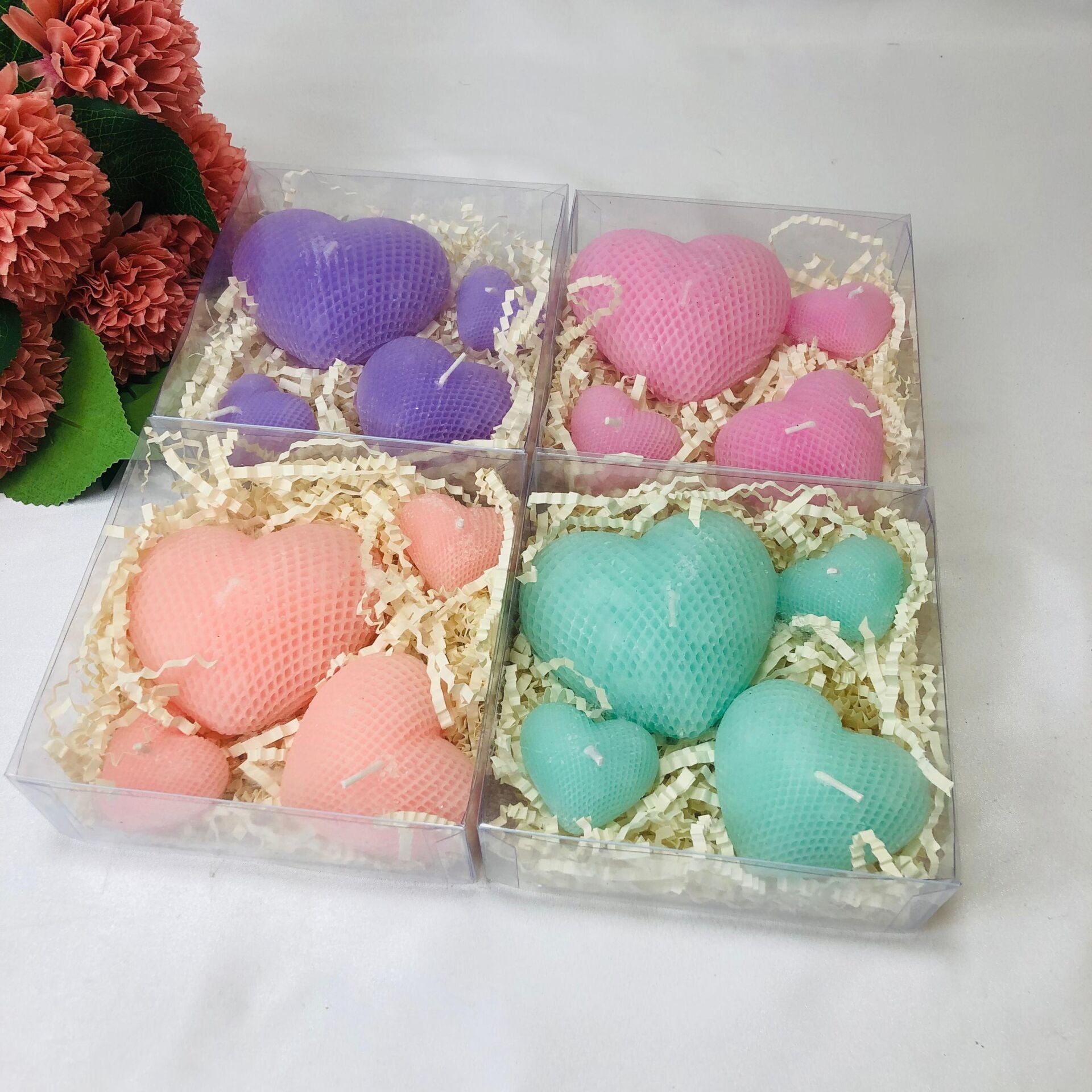 YILBAŞI HEDİYELİK MUM 4'LÜ KALP MUM SET BEYAZ KIRPIK