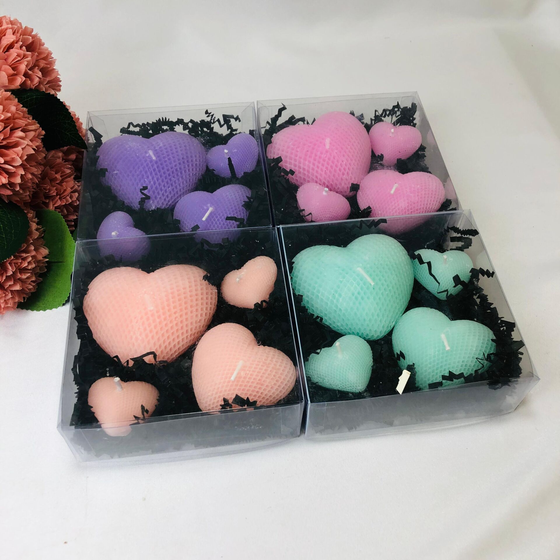 YILBAŞI HEDİYELİK MUM 4'LÜ KALP MUM SET SİYAH KIRPIK