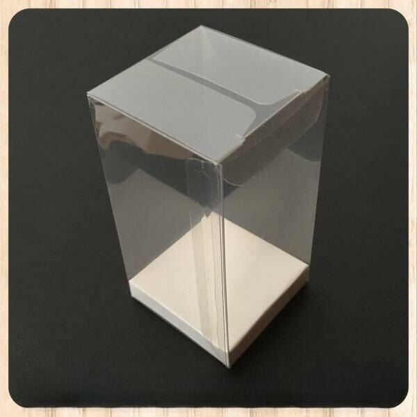 6x6x14 ALTI BEYAZ İÇ YÜKSELTİCİ KARTON ÜSTÜ OTOMATİK KUTU