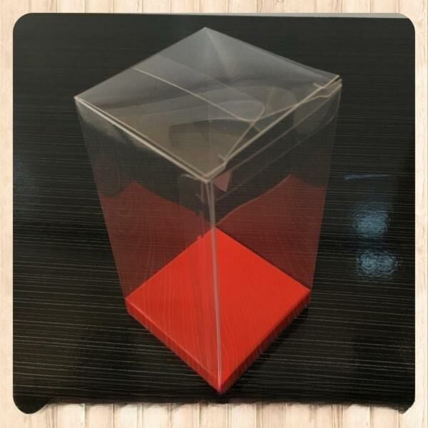 6x6x14 ALTI KIRMIZI İÇ YÜKSELTİCİ KARTON ÜSTÜ OTOMATİK KUTU