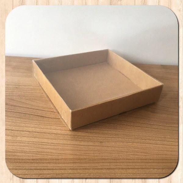 15x15x3 ALTI KRAFT ÜSTÜ ASETAT KUTU