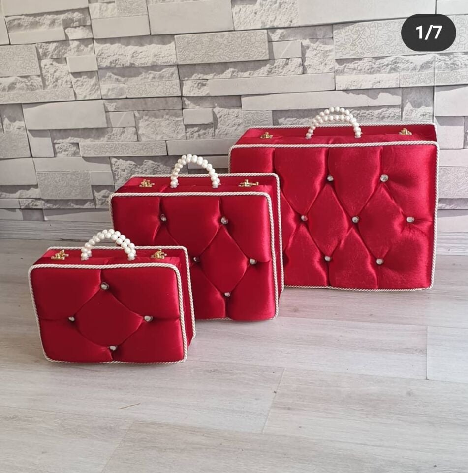 3'LÜ KARE ÇANTA KIRMIZI RENK