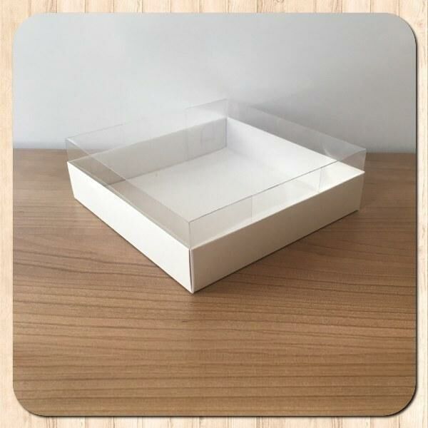 15x15x5 ALTI BEYAZ ÜSTÜ ASETAT KUTU