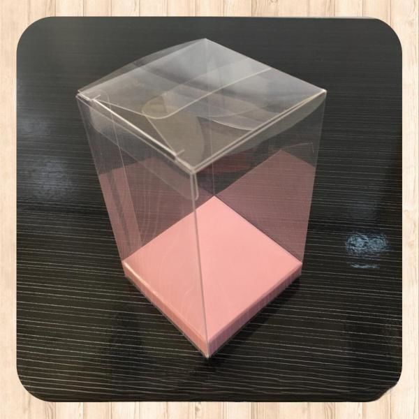 7x7x8 ALTI PEMBE İÇ YÜKSELTİCİ KARTON ÜSTÜ OTOMATİK KUTU