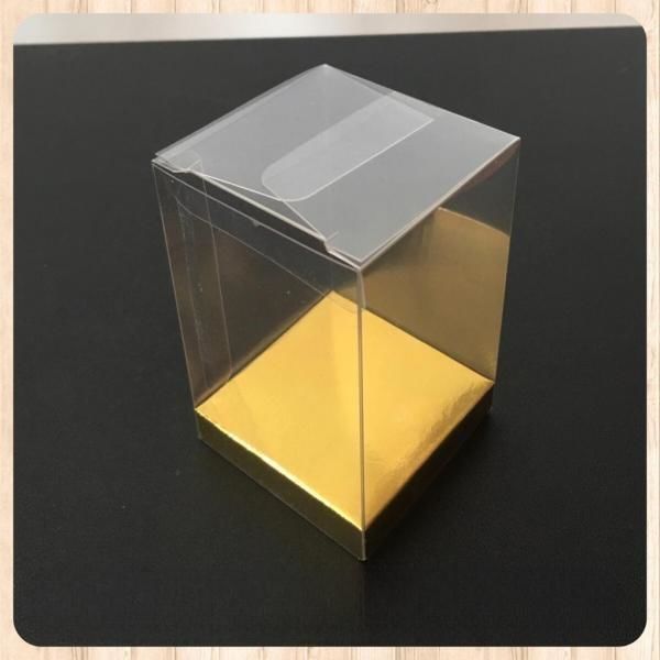 7x7x8 ALTI GOLD İÇ YÜKSELTİCİ KARTON ÜSTÜ OTOMATİK KUTU