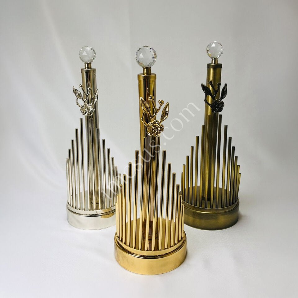 Metal Peçetelik Japon Çiçeği Figürlü