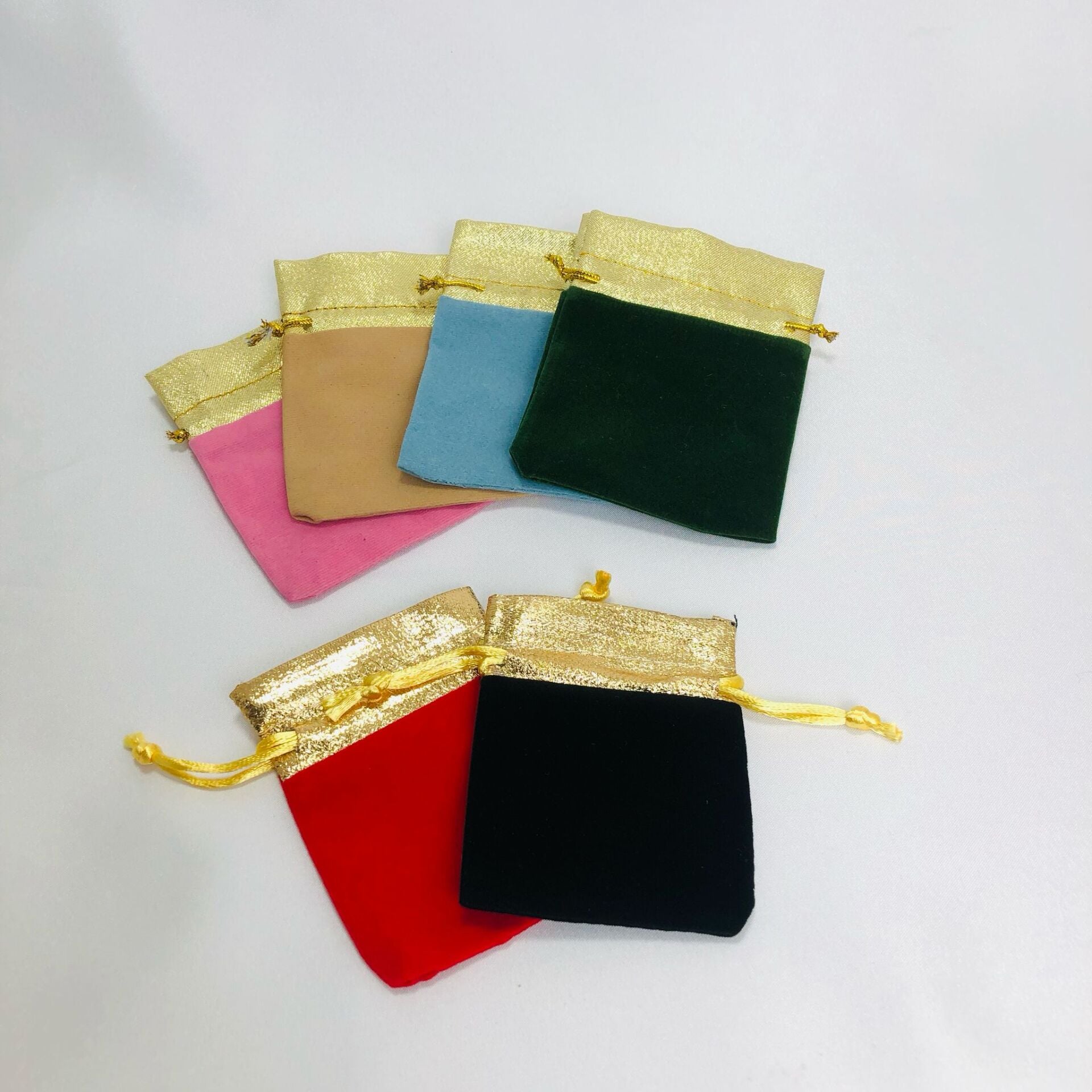 Kadife Kese 7x9cm 10 Adet - Siyah