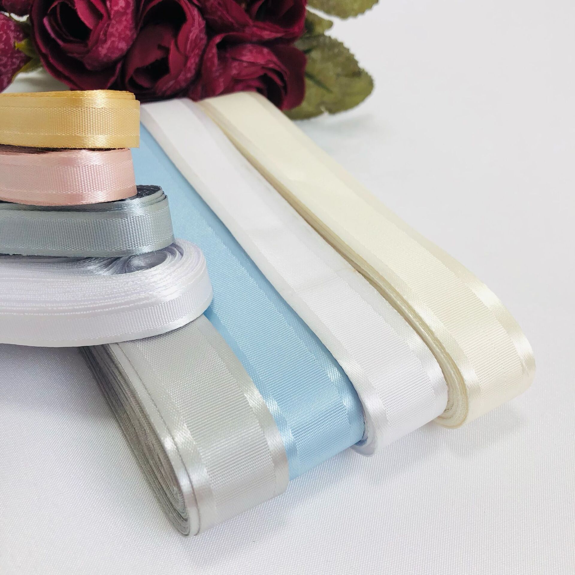 SATEN ŞERİT ÇİZGİLİ KURDELE 10 Metre