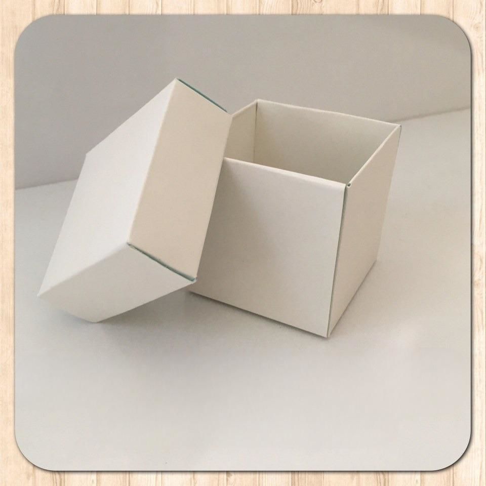 5x5x5 BEYAZ KOMPLE KARTON KUTU