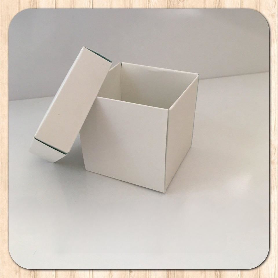 6x6x6 BEYAZ KOMPLE KARTON KUTU