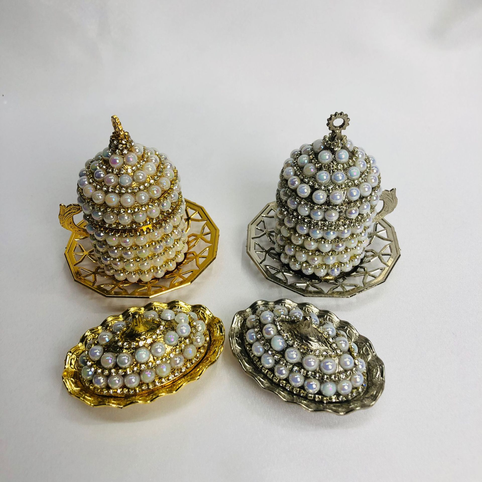 İNCİLİ FİNCAN TAKIMI