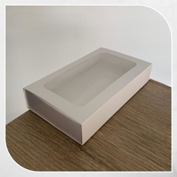 9x16x3 DÜZ BEYAZ PENCERELİ KUTU