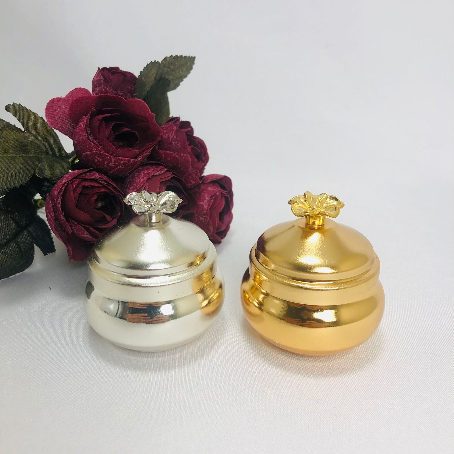 GÜL FİGÜRLÜ LOKUMLUK