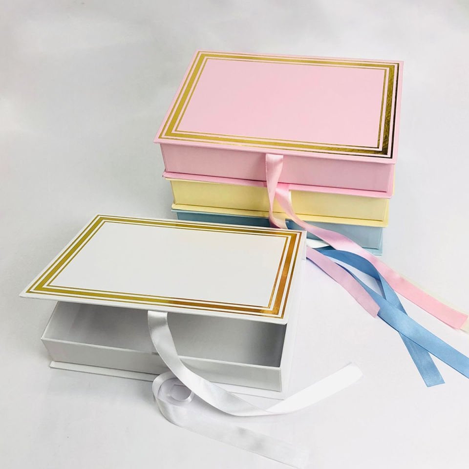 KARTON ÇİKOLATA KUTUSU SATEN KURDELELİ KİTAP KUTU