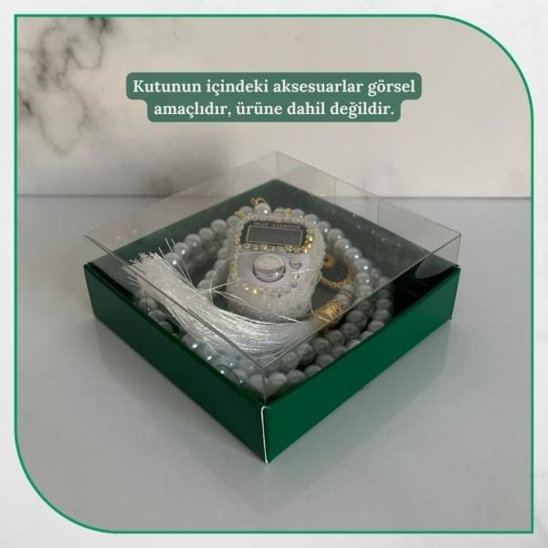 8x8x3 ALTI YEŞİL KARTON ÜSTÜ ASETAT KUTU