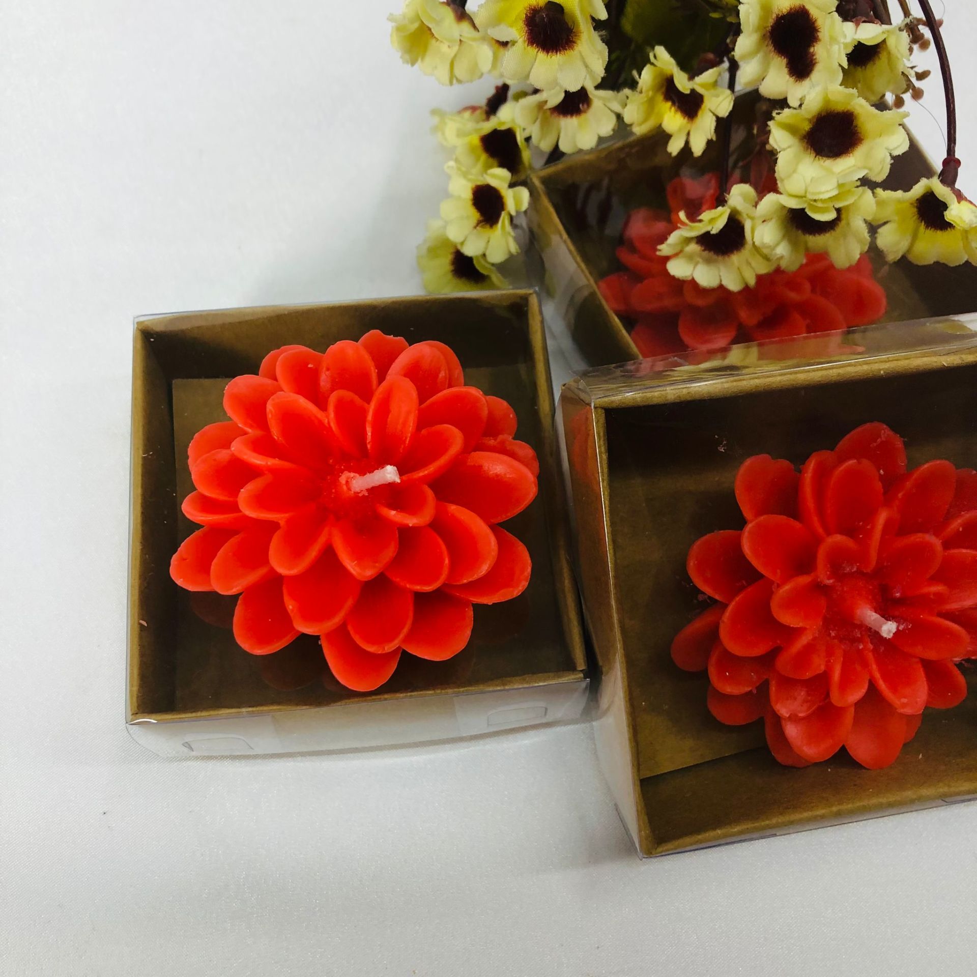 LOTUS MUM ALT KOYU KRAFT ASETAT KUTULU 12'Lİ 7*2,5cm