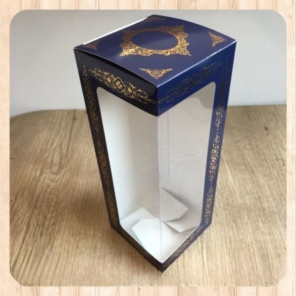 8x8x21 PENCERELİ LACİVERT SARAY DESENLİ KARTON KUTU