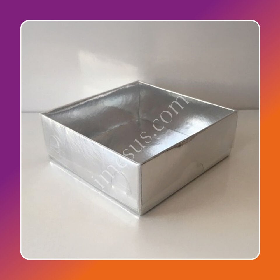 8x8x3 ÖLÇÜLÜ ALTI GÜMÜŞ ÜST ASETAT KUTU FIRSAT ÜRÜN