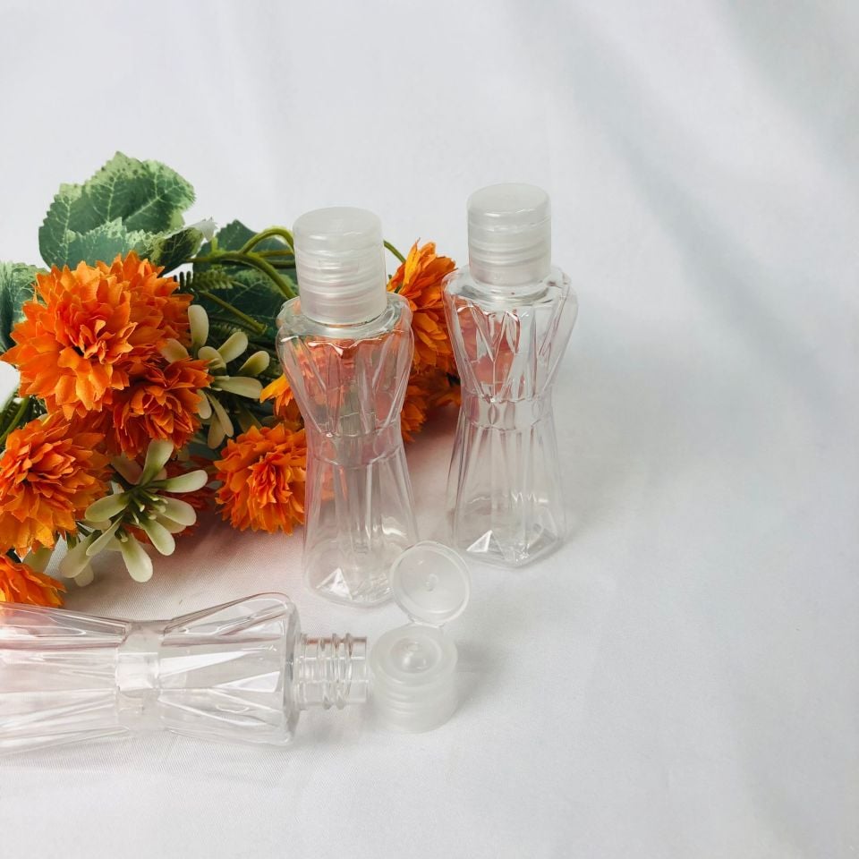 PVC ŞİŞE ELMAS DÖKME KAPAK