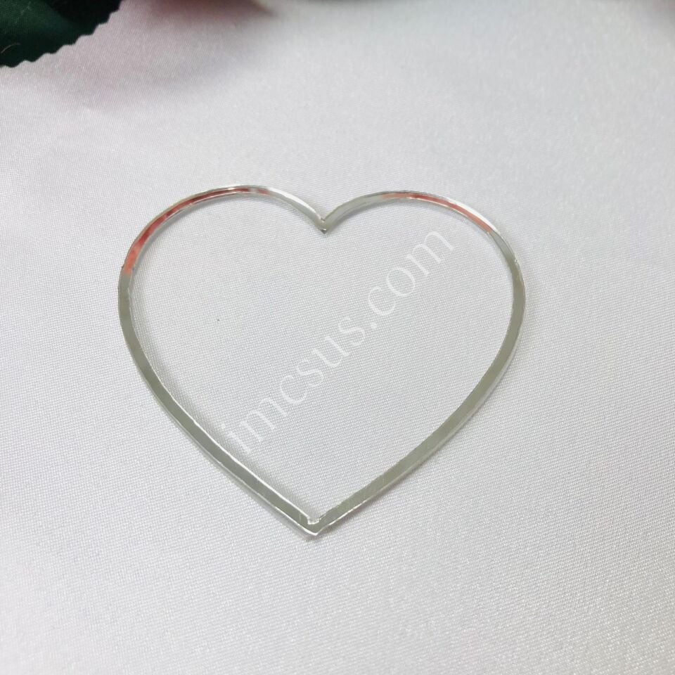 ÇERÇEVELİ KALP KESİM ŞEFFAF PLEKSİ 7cm